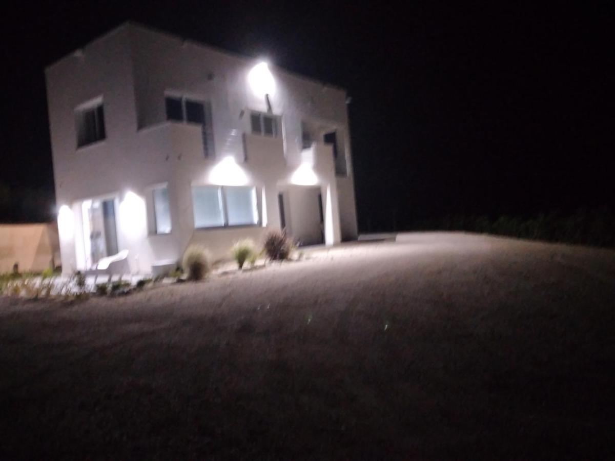 La Dama Bianca Bovo Marina Hotel มอนตาลเลโกร ภายนอก รูปภาพ